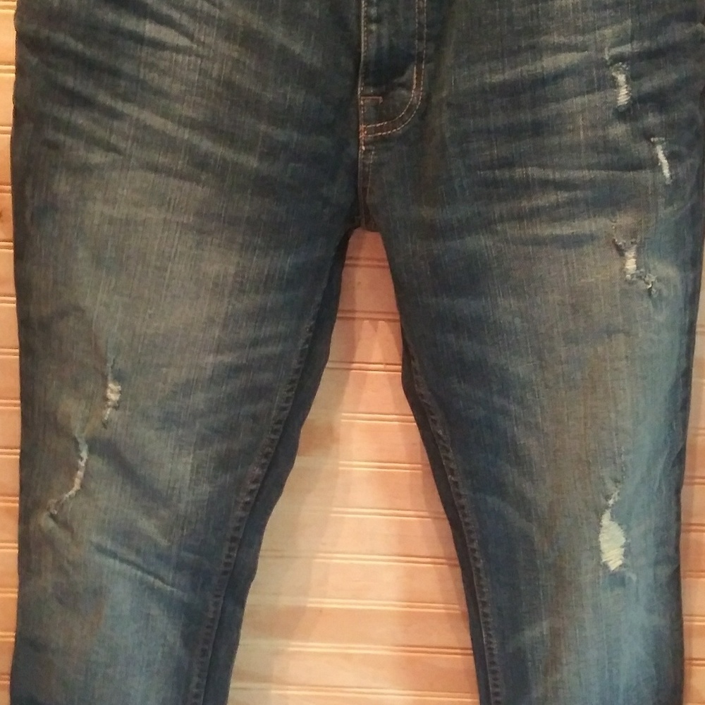 Mens dark denim wash Jeans. New with tag.